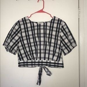 Cropped Forever 21 Plaid Top (NEVER WORN no tags)